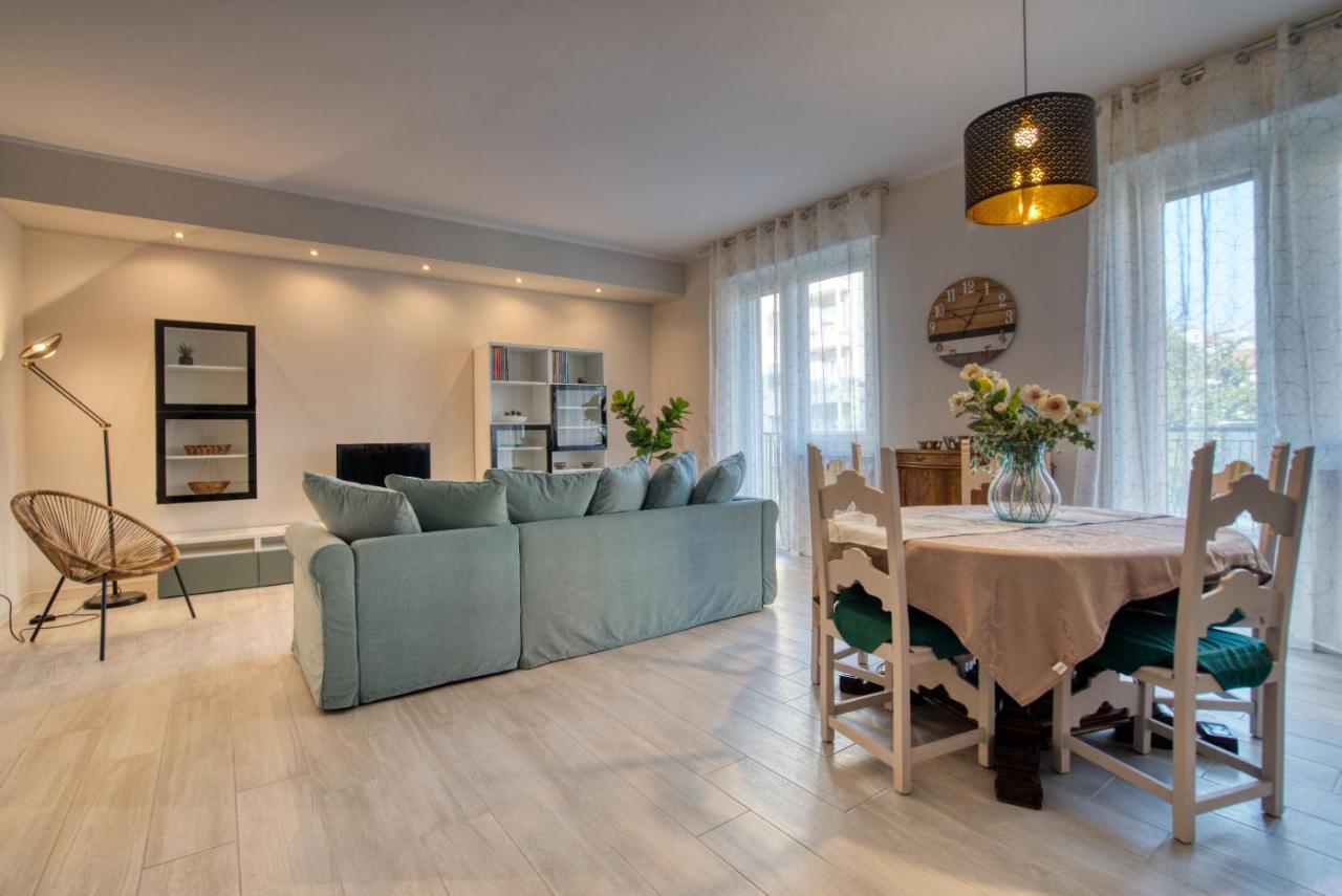 Caseospitali - Casa Janas, Elegante Trilocale Per 5 In Zona Centrale 밀라노 외부 사진