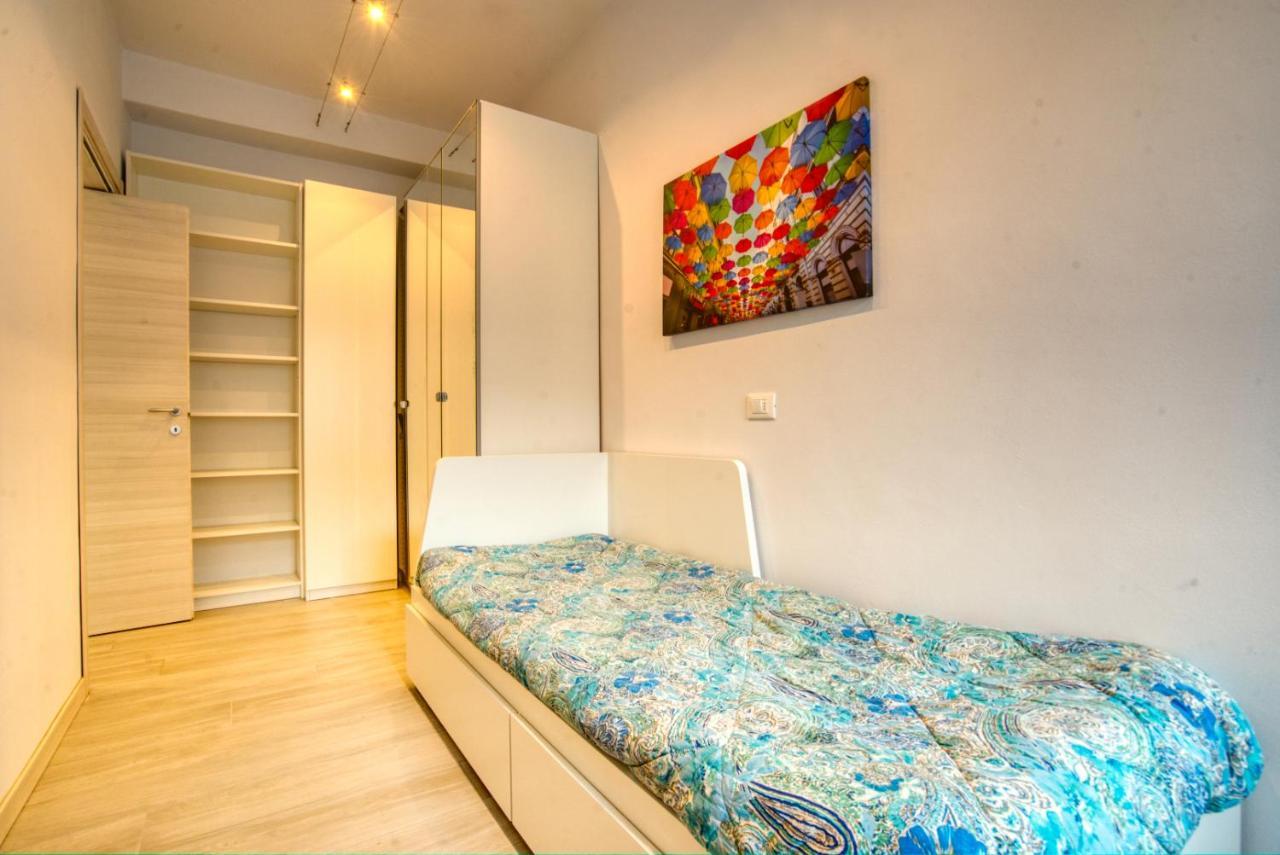 Caseospitali - Casa Janas, Elegante Trilocale Per 5 In Zona Centrale 밀라노 외부 사진