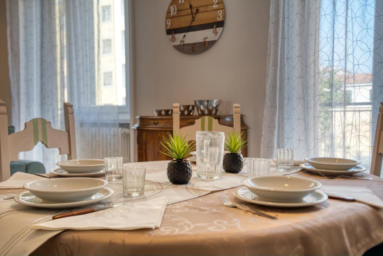 Caseospitali - Casa Janas, Elegante Trilocale Per 5 In Zona Centrale 밀라노 외부 사진